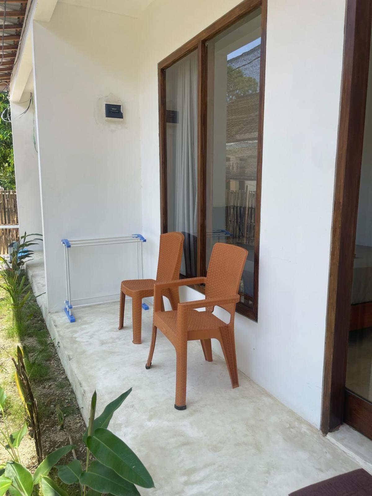 The Corner Homestay Kuta  Exteriör bild